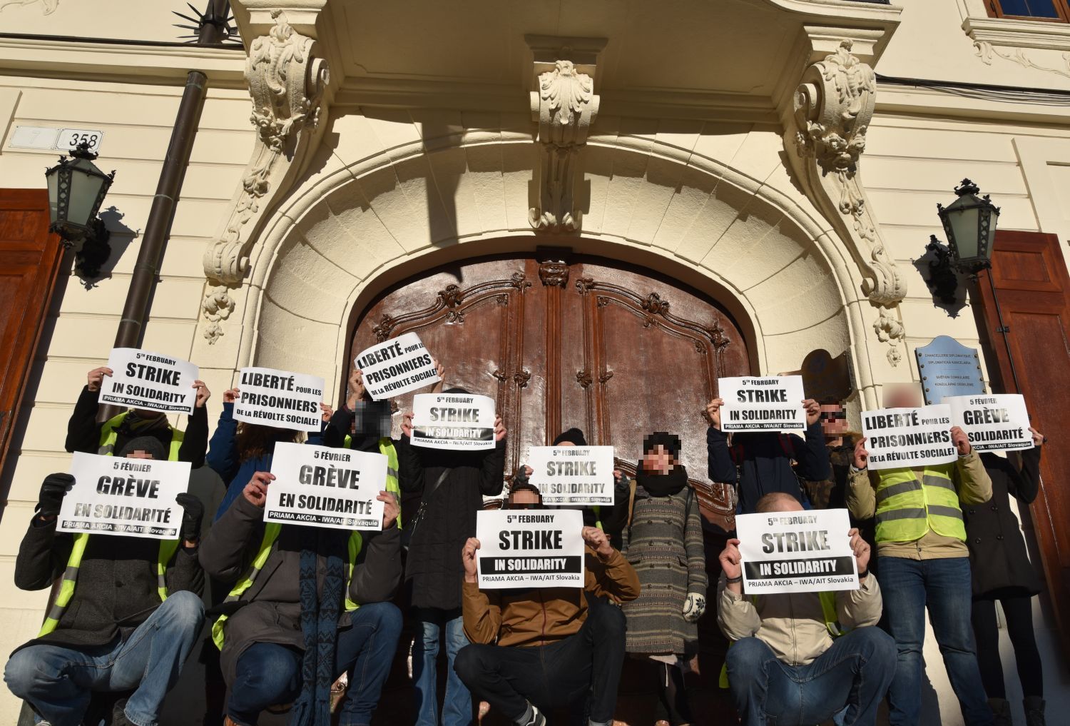 PA_Bratislava_Protest_Vests_1